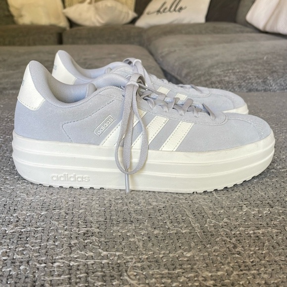 LIKE NEW ADIDAS VL Court Bold Shoes! - Picture 3 of 10